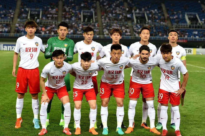 包含葡萄牙体育内部会议纪要流出——今晚回应争议，亚冠使命明确，阵容厚度经受考验的词条