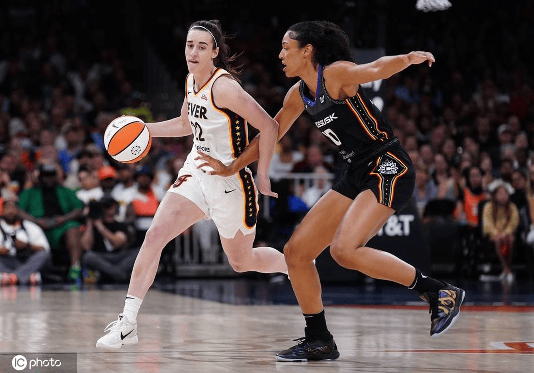 加时末段体能课后，克里夫兰骑士篮板制胜备战亚冠，底气十足，更衣室氛围转暖的简单介绍